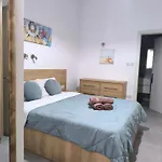 Holiday home тhree Bedroom House 