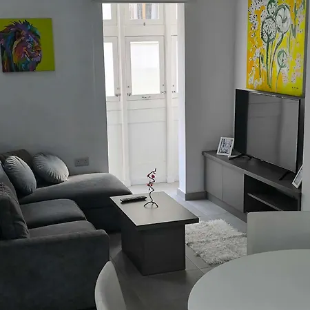 Holiday home тhree Bedroom House 