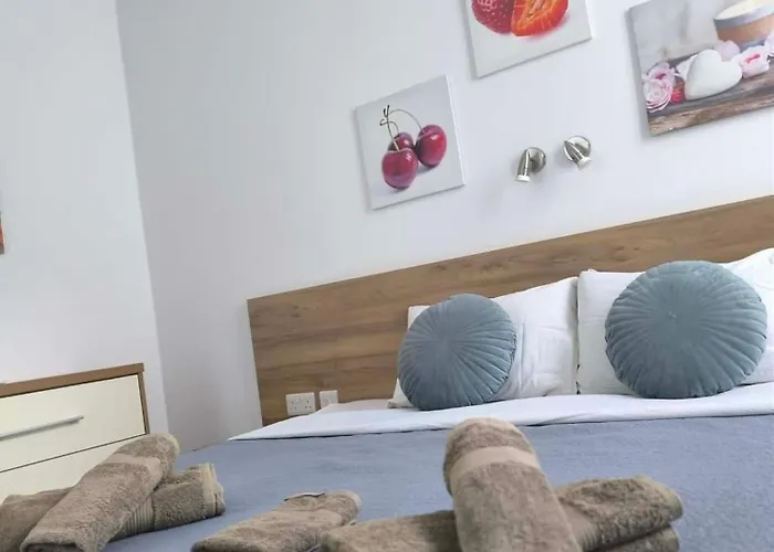 펜션 тhree Bedroom House 