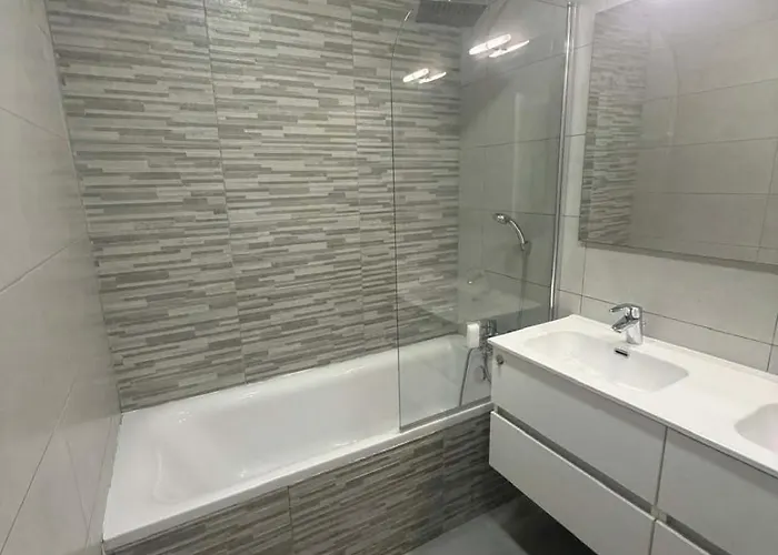 펜션 тhree Bedroom House 