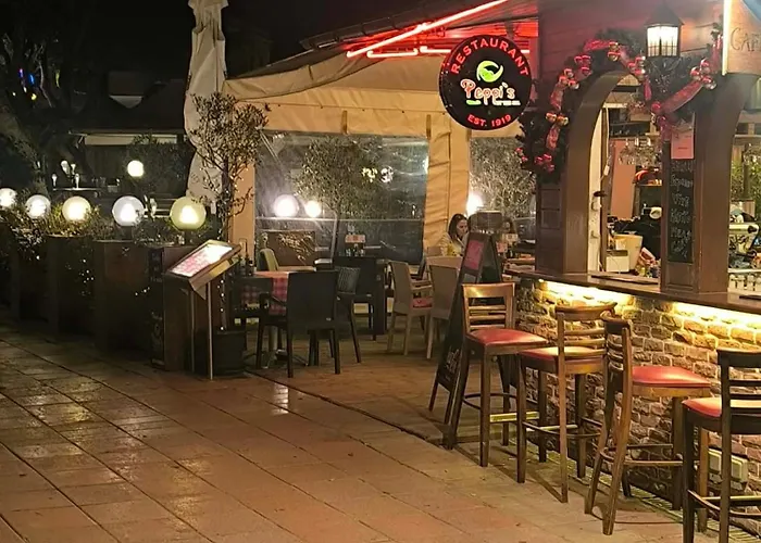 펜션 тhree Bedroom House 